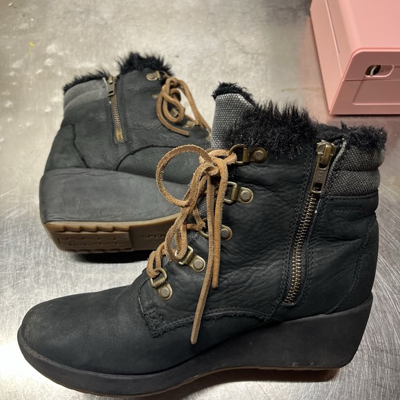 Sperry Shoes - Sperry Shoes Women's 8 Top-Sider Black Leather Wedge‎ Faux Fur Wedges